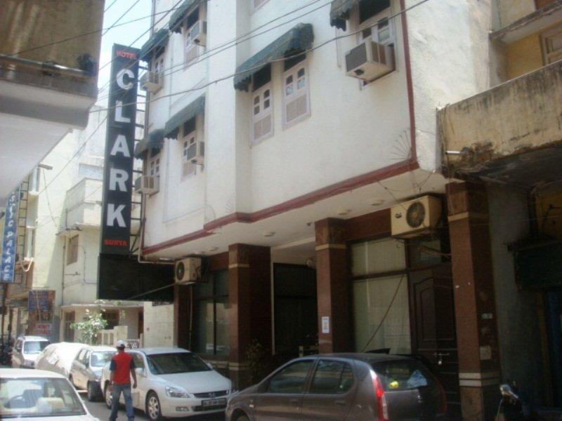Surya International Ξενοδοχείο Δελχί Εξωτερικό φωτογραφία